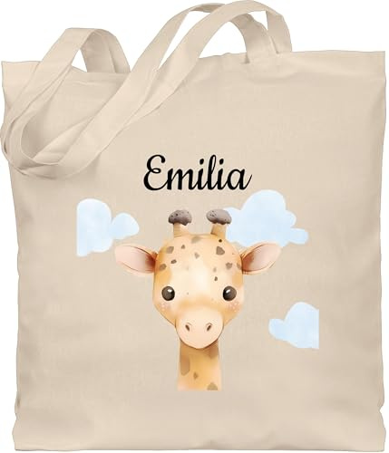 Geschenk mit Namen personalisiert by Shirtracer - Baumwolltasche - Süße Giraffe personalisiert I Giraffen Geschenke I Geschenk für Kinder mit Name I Giraffe Kindermotiv I Geschenk mit Giraffen I