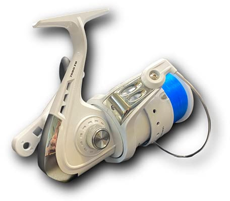2 X SHIZUKA SK70 LARGE SEA FISHING REELS FOR BEACH PIER FISHING WITH BLUE LINE