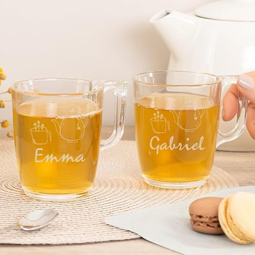 Wanapix | Set 2 Tazze tè Personalizzate | Personalizzata con Nome Inciso | Capienza 25cl | Vetro Molto Resistente | Adatte Lavastoviglie e Microonde | Tazza da tè