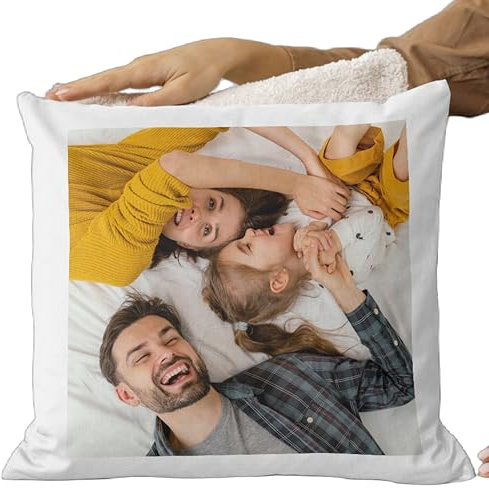 MyPrezzie Kissen mit Foto - personalisiert mit deinem eigenem Foto - Kopfkissen mit Foto - personalisiertes Photo sofakissen | Geschenk, Weihnachten, Verlobung (Quadratisch)
