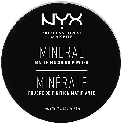 NYX Professional Makeup Mineral Finishing Powder, Loose Format, Matte Finish, Oil Absorbing, Vegan Formula, Shade: Light/Medium