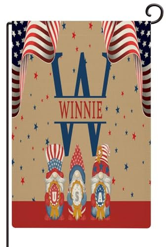 Nain patriotique en toile de jute avec monogramme fendu - Drapeau de jardin du 4 juillet - Résistant aux intempéries - Décoration extérieure personnalisée - Nom du soldat de la fête du travail - 71 x