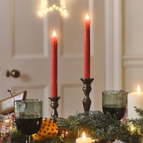 Lights4fun 2er-Set Rote Stabkerzen aus Echtwachs | mit LED-Flamme | Batteriebetrieben und mit Fernbedienung | Weihnachtsdeko für Innen | Echtwachskerzen Adventskerzen | Maße (H) 25 x (D) 2 cm