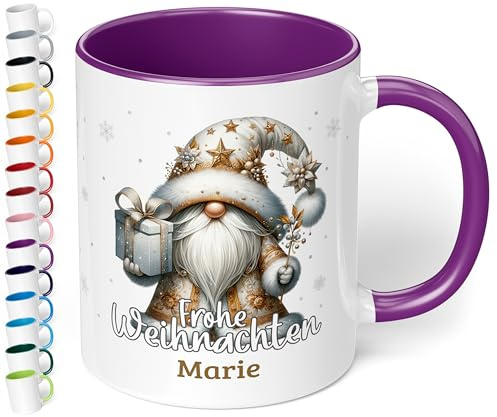 True Statements Weihnachtstasse mit Namen „Frohe Weihnachten!“ - mit Silber-Gold Wichtel-Motiv - 330ml - personalisierter Keramik Kaffeebecher – Geschenk zu Weihnachten (Violett)