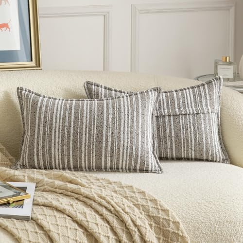Madizz 2er Set Boucle Dekorativ Kissenbezüge Weiche neutrale Wurfkissen für Sofa Boho Akzent Zierkissenbezüge für Schlafzimmer Wohnzimmer Modernes Zuhause Dekor Taupe 30x50 cm