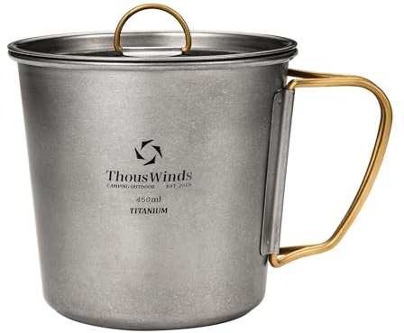 Thous Winds ​Titan Outdoor Tasse 450ml, Titan Camping Becher mit Deckel & Klappgriffen – Tragbare Becher Leichter Kaffeebecher für Camping, Wandern, Trekking, Kochen, Picknick