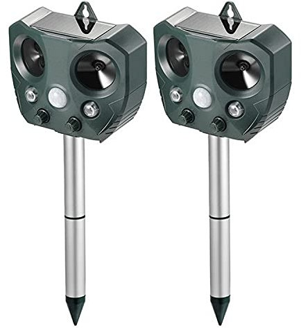 ERNZI Ultrasonic Animal Operated Motion Activated Infrared Sensor, LED Flash Waterproof Cat Repellent - Quick Fix Ultrasonic Cat Scarer with Ground Stake,Green,2pcs