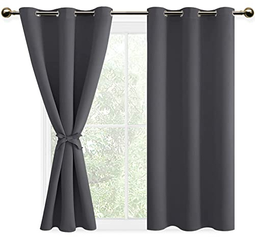 DWCN Vorhang Blickdicht Gardinen Kurz Verdunkelungsgardinen mit Ösen | Dunkelgrau, 137x117cm(HxB), Thermogardine für Wohnzimmer, Schlafzimmer, Kälteschutz Vorhänge mit Raffhalter 2 Stücke