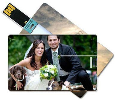 DISOK Lote de 100 Memorias 4GB USB Tarjeta Personalizada para Bodas. Pendrives, Tarjetas USB para Recuerdos, Detalles y Regalos Bodas, Comuniones