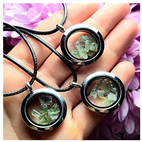 1-5 Gram Pieces Libyan Desert Glass Moldavite Chips Necklace for Women Men –Natural Raw Rough Meteorite Jewelry Locket Crystal, SBOTTON-8571 (Metal Color : Silvertone chain)
