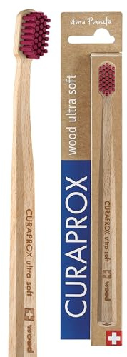 Curaprox Wood Ultra Soft Zahnbürste, Rot, Swiss Made | Für Die Mundpflege, Ultraweiche Plaqueentfernung, Einzelpack