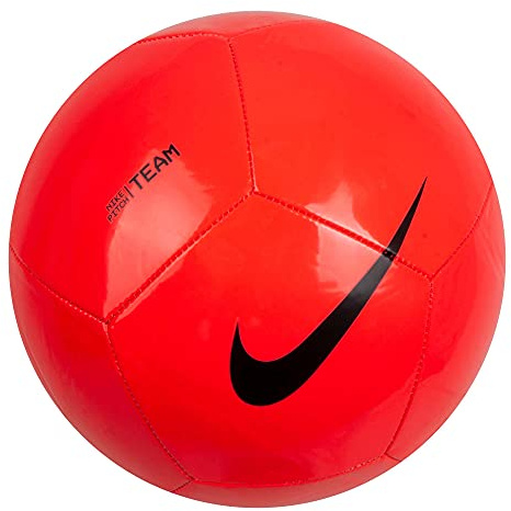 Nike Pitch Team Training Football