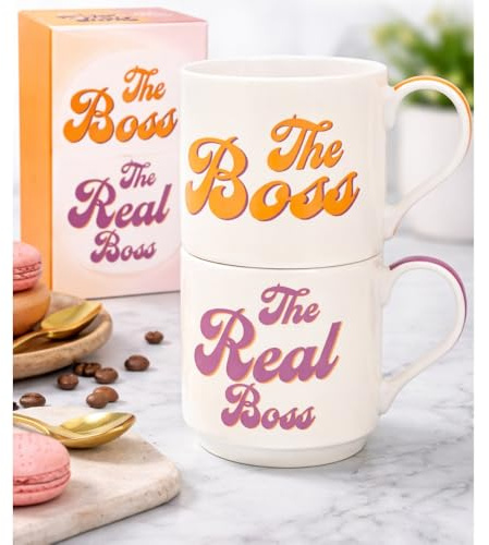 HTUK Juego de 2 tazas apilables de porcelana fina para él y ella Boss & Real Boss, juego de 2 tazas de café de porcelana fina | Tazas apilables para café, té y bebidas calientes | Práctico regalo para