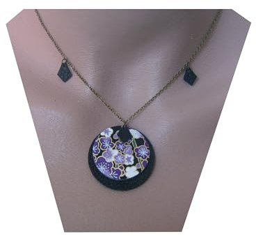 Collier Chaîne pendentif Cuir Original Violet Mauve Parme Lilas Noir Fleurs Fleuri Japon Joponais Nature Bronze Cuir/Papier/Métal Artisanat Français Made In France Cadeau Femme Fille