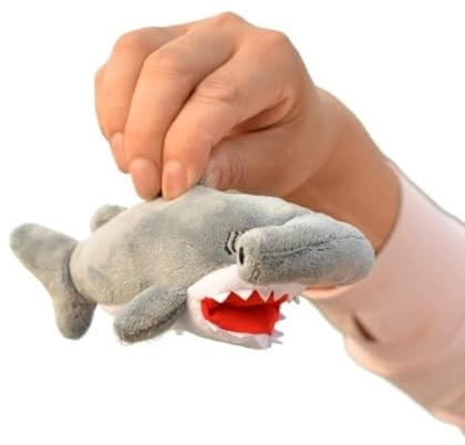 HCGX 6 Shark Plush with Magnet, Cute Stuffed Shark Refrigerator Magnet, Soft and Cuddly Ocean Animal Plushie(sphyrnidae)