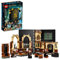 LEGO Harry Potter Hogwarts Moment - Verteidigungsklasse 76397 Bausatz; Sammelbares Klassenzimmer-Spielset für Kinder ab 8 Jahren (257 Teile)