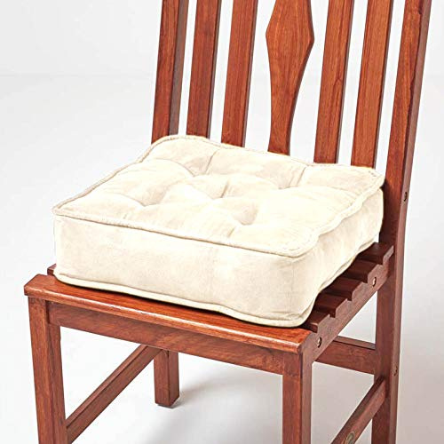 Homescapes Sitzerhöhung Stuhl Erwachsene & Senioren, Dickes Stuhlkissen 40x40 mit Bändern in Creme, 10 cm hohe Stuhlauflage & Aufstehhilfe, Gartenstuhlkissen mit Veloursbezug