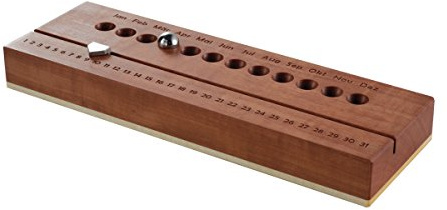 Hochwertiger Ewiger Kalender aus geöltem Birnen- und Ahornholz - Länge: 18,6 cm, Breite: 6,2 cm, Höhe: 2,2 cm - rutschfest - Handarbeit aus Deutschland