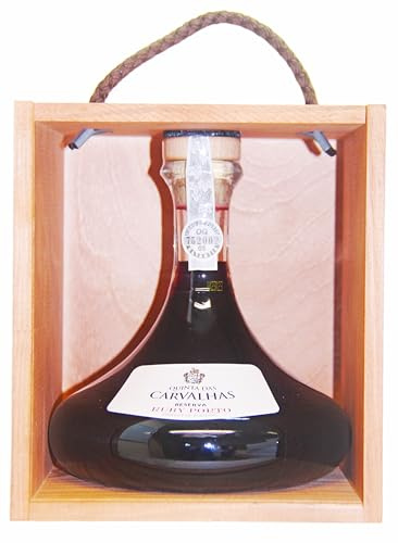 Quinta Das Carvalhas Reserva Ruby Port - presented in Decanter gift box