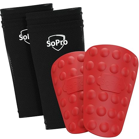 SoPro Schienbeinschoner Fußball für Kinder & Erwachsene inkl. Socken - 158 x 110 x 5 mm - leicht, klein, rutschfest, geruchsneutral & Made in Germany - Shinform Schienbeinschoner für Herren & Damen