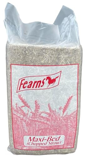 Fearns Farm Dust Extracted Animal Straw Maxi Bed - 11kg - Barley Straw Bedding for Horses, Rabbits & Other Small Animals - Fluffy, Comfy & Fresh