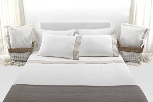 Completo letto Abigaille matrimoniale in 100% cotone con inserti 100% lino.