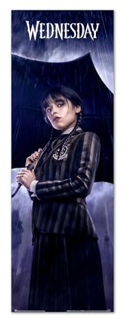 Grupo Erik Poster Türposter Wednesday Poster Covers Kunstdruck - Deko Wohnzimmer oder Deko Schlafzimmer - Deko Zimmer - Größe : 53 x 158 cm - Offizielle Lizenz