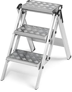 Little Jumbo Trittleiter Compact - ohne Sicherheitsbügel - Klapptreppe Made in Germany - flaches Klappmaß und breite Stufen (Alu-Riffeltritt, 3-stufig, Art.-Nr. 320C)