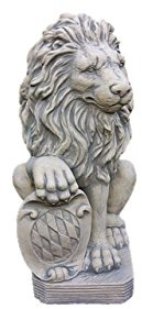 Löwe mit Schild rechts, Skulptur aus Steinguss