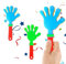 KEQAR 2 Piezas Aplaudidores de Mano, Manos de Plástico para Animar, Accesorios de Fiesta, Artículos de Fan para Deportes, Conciertos y Celebraciones (Colores Aleatorios)