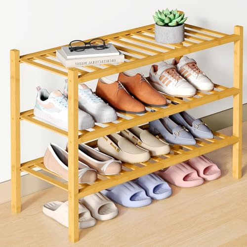 smiry Schuhregal aus Bambus, Schuhregal Platzsparend mit 3 Ebenen, Erweiterbar Stapelbar Shoe Rack, Schuhablage für Flur,Wohnzimmer, Schlafzimmer, Badezimmer, Natur