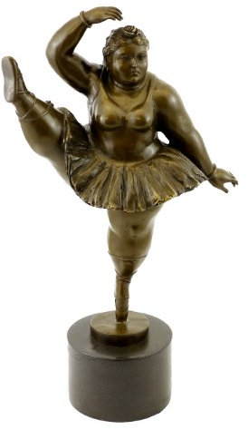 Kunst & Ambiente - Ballerina Figur mit hochgestrecktem Bein - Fernando Botero - signiert - Botero Skulpturen Kaufen - Wohndeko Design Edel - Bronzefigur
