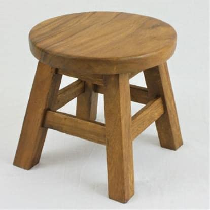 Small Wooden Child's Milking Stool 26cmx26cmx26cm, Brown