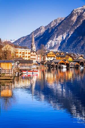 adrium Leinwand-Bild 30 x 50 cm: Hallstatt, Österreich - Scenic Picture, Postkarte Blick auf das berühmte Hallstatt, Bergdorf in Oberösterreich, Salzkammergut Re(148900594)