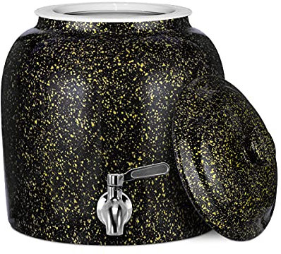 Geo Sports - Dispensador de agua de cerámica de porcelana, grifo de acero inoxidable, válvula y tapa incluidas. Se adapta a jarras de 3 a 5 galones (negro con motas amarillas)