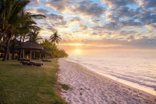 Holz-Bild 50 x 30 cm: Der Strand in Le Morne Brabant bei Sonnenuntergang, Mauritius, Afrika (170995324)