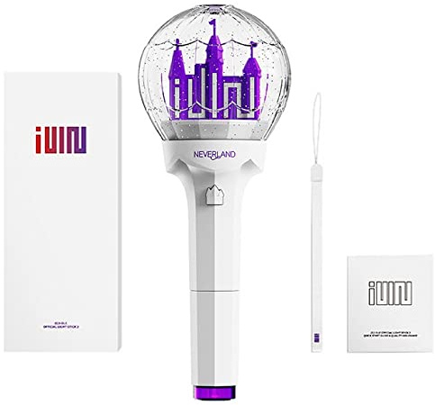 MENBLY (G) I-DLE Official Lightstick Ver.2 + Verkäufers Fotokarten-Set – Exklusive K-Pop Merchandise