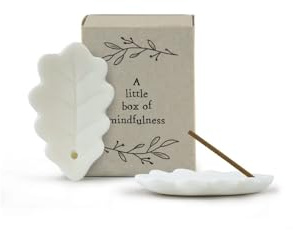East of India Matchbox Incense Holder & 9 Incense Japanese Style Sticks Black Pomegranate Scent Porcelain Stand Inspirational Quote A Little Box of Mindfulness Aromatherapy 4.5 x 3.4 x 2cm