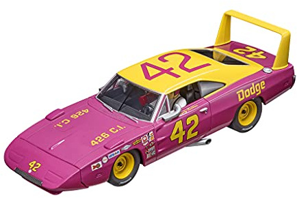 Carrera Digital 132 Dodge Charger Daytona No.42 Rennauto | Slotcar für Rennbahn | Front- & Rücklicht & Bremslicht | Digital steuerbar | Maßstab 1:32 | Spielzeug für Kinder ab 8 Jahre & Erwachsene