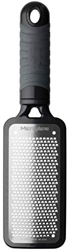 Microplane Kitchen Grater Fine for Hard Cheese, Citrus Fruits, Garlic, Chili, Cinnamon and Nutmeg from The Home Series in Black & Stainless Steel