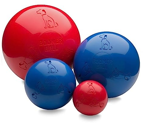 BOOMER BALL - Fast unzerstörbarer Hundeball, schwimmt auf dem Wasser, Ideal für bewegungsfreudige und energiegeladene Hunde, robustes & langlebiges Hundespielzeug (Größe 15cm, Gemischte Farben)