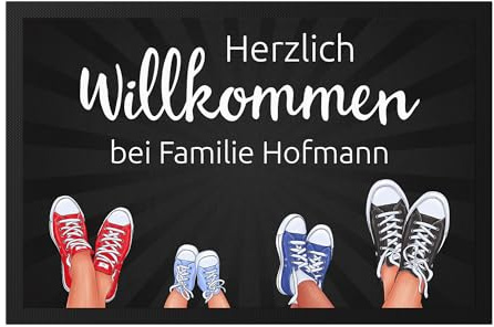 Kiddle-Design Fußmatte Personalisiert Familie, Willkommen bei mit 2-5 Turnschuhen und Wunschname Geschenk Einzug Richtfest Einweihung Fußabtreter flach & dünn 60x40cm 5 Schuhe
