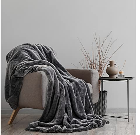 BALOU LIVING Kuscheldecke Felloptik 150x200 cm - edle Kunstfelldecke - Premium Felldecke für Ihr zu Hause, Modell Polarfuchs, anthrazit
