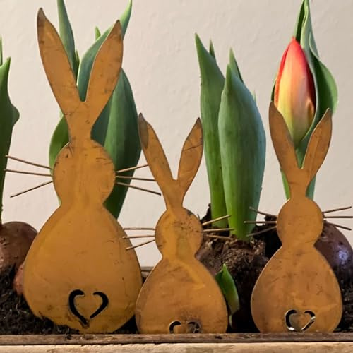 Storm's Gartenzaubereien Osterhasen Gartenstecker 3er Set – Edelrost Deko für Frühling 2 kleine Hasen + 1 großer Hase, nachhaltige Osterdeko aus Metall