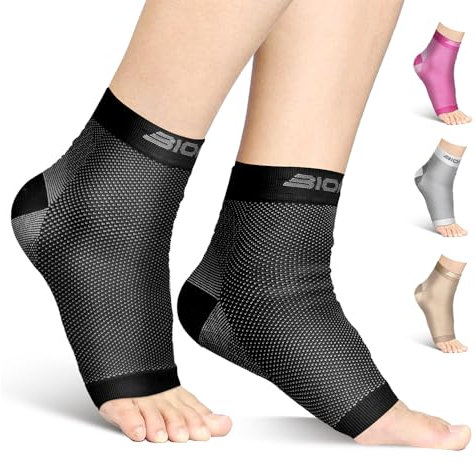 Bionix Plantar Fasciitis Socks - 1 Pair Compression Sleeves for Ankle Arch, Arthritis Pain Relief, Achilles Tendonitis Support, Heel Support Brace for Men and Women- (Black, S/M)