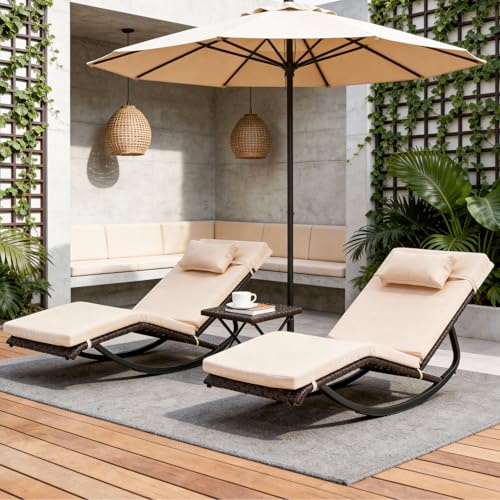 ZZWHOM Outdoor Lounge Chair Set of 3, Patio Chaise Lounger with Folding Table and Adjustable Headrest, Easy 4-Step Assembly, All-Weather PE Rattan & Steel Frame for Pool, Patio, Porch, Backyard(Khaki)