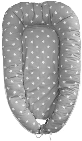 Puckdaddy Linnea | Babynest | 105x60cm | Kuschelnest in Grau | Stern und Pünktchen Muster | Kuschelplatz für Babys & Neugeborene | 100% Baumwolle | Reisebett für unterwegs | Babynestchen