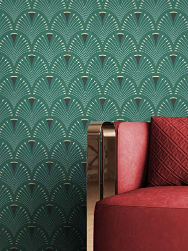 Newroom Vliestapete Grün Pfauenfeder Art Deco Tapete Schlafzimmer | Fächermotiv mit goldfarbenen Akzentlinien, dezenter Glanz, feine Textilstruktur, Mustertapete für Wohnzimmer und Flur