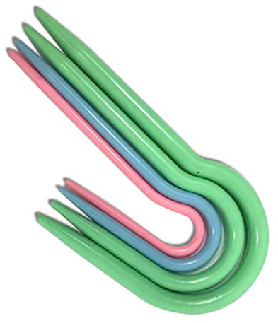 The Quilted Bear U Knitting Cable Needles - Premium ABS Plastic J-Shape/U Shaped Cable Stitch Holders for Knitting & Crochet Pack of Four Different Sizes