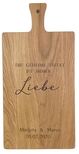 Personalisiertes Hochzeitsgeschenk | Hochzeitsgeschenk mit Name | Brautpaar Geschenk | Schneidebrett mit Griff Eiche 40x20x2cm | Geschenkidee (Die geheime Zutat ist immer Liebe)